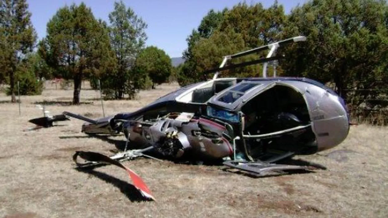 Un nou ACCIDENT AVIATIC! Un elicopter s-a prăbușit. Bilanțul VICTIMELOR (FOTO)