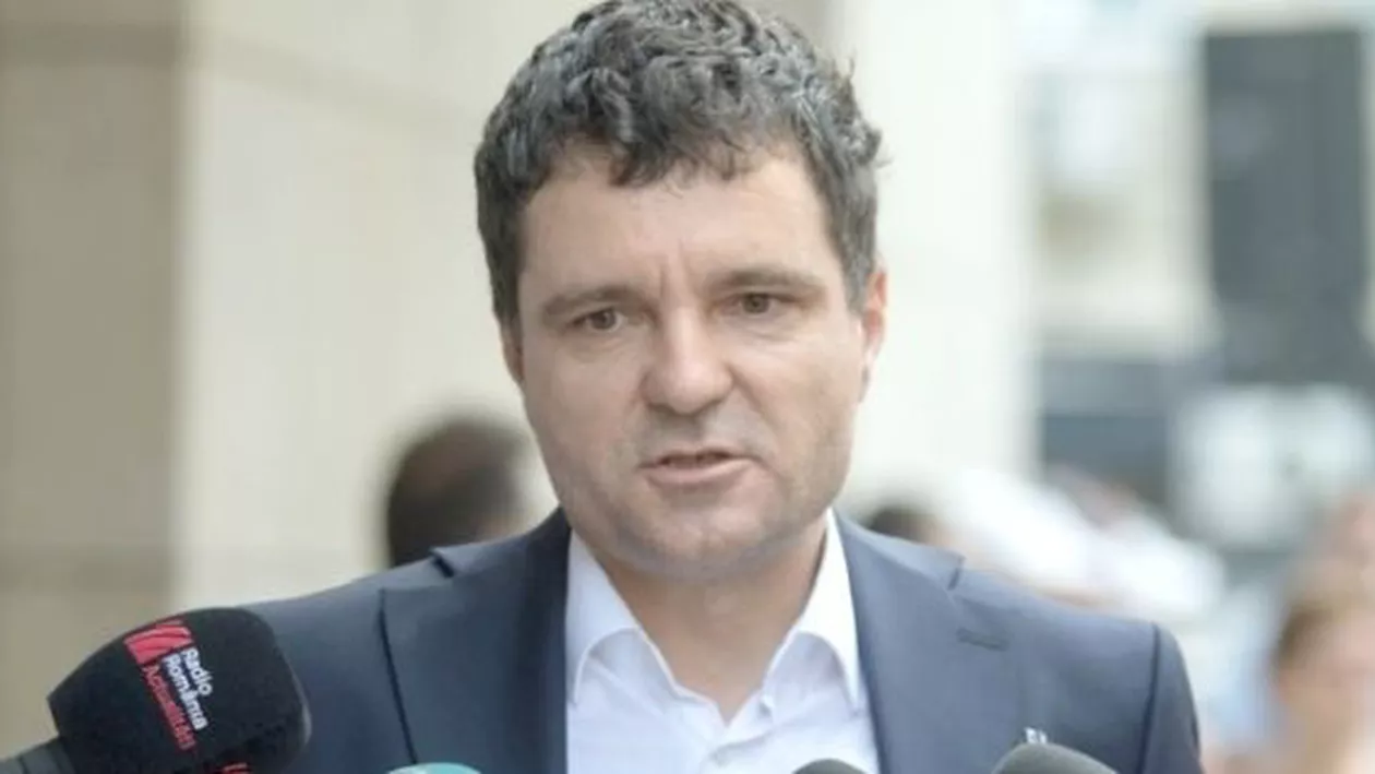 Nicușor Dan: Instituțiile statului sunt puse în slujba unui partid mafiot. Nimic nu justifică reacția disproporționată a jandarmilor