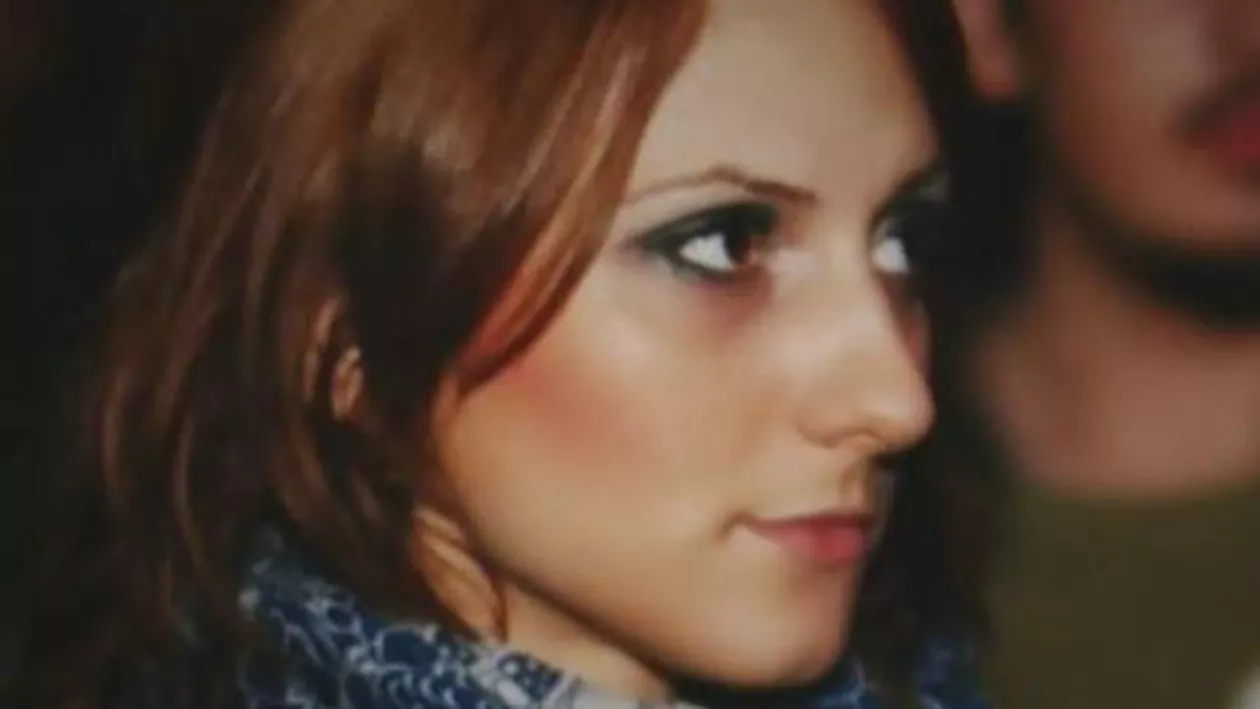 Rănită în Colectiv, rănită și în Piața Victoriei. Adina Apostol: Ne călcam în picioare pentru că ne împingeau jandarmii cu scuturile