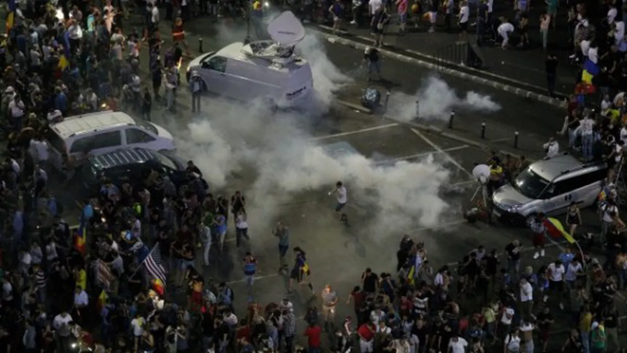 Zeci de protestatari au cerut certificate medico-legale. Manifestanții au depus plângeri împotriva jandarmilor