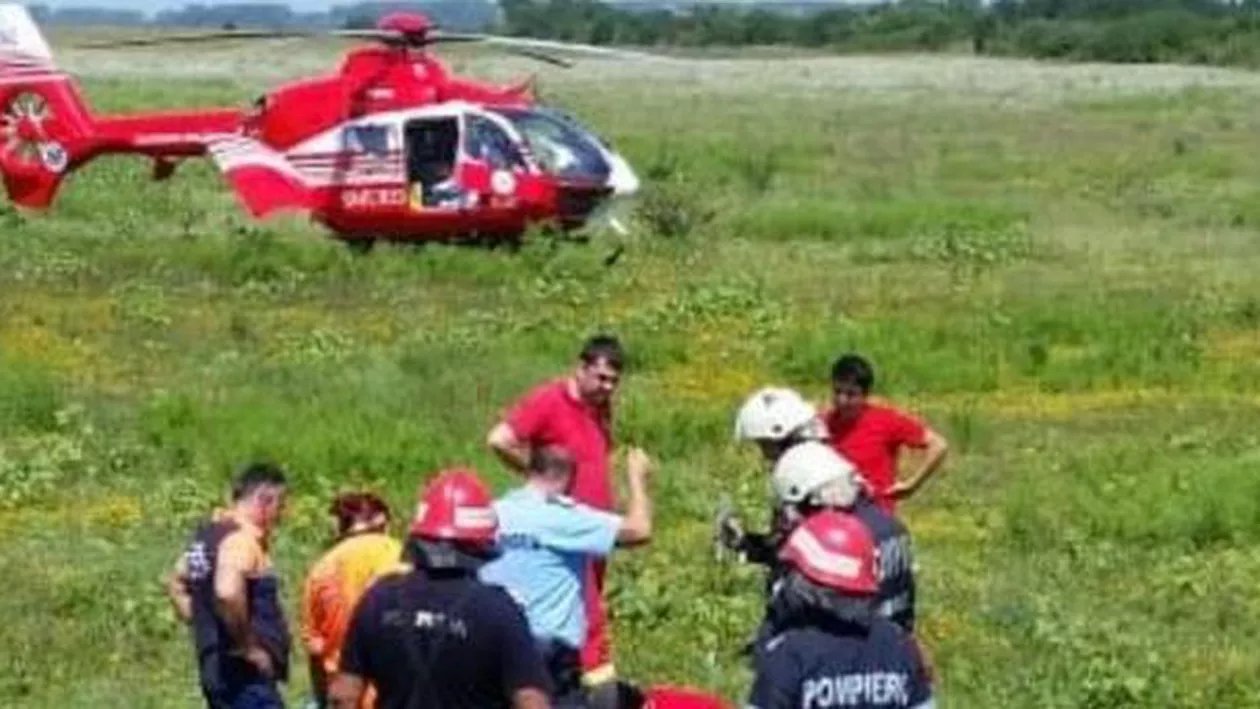 Un nou INCIDENT GRAV la CFR! Încă un mecanic BEAT a deraiat un tren. VICTIME luate cu elicopterul SMURD (FOTO)