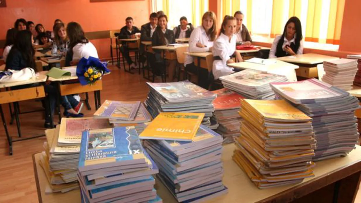 Seria gafelor nu se opreşte: Încă un manual unic de clasa a VI-a plin de greşeli
