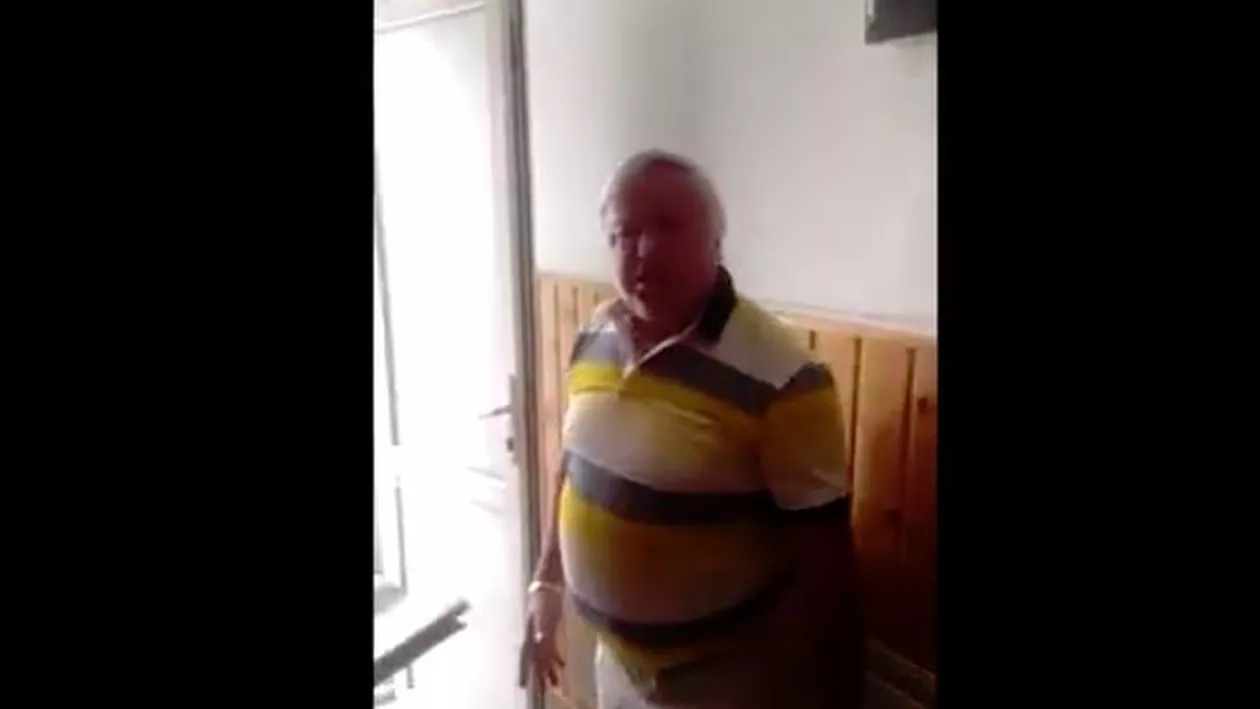 Disputele politice au trecut în faza pe pumni: Un primar PSD i-a bătut pe membrii USR care au venit să depună lista de semnături pentru Fără penali în funcţii publice (VIDEO)