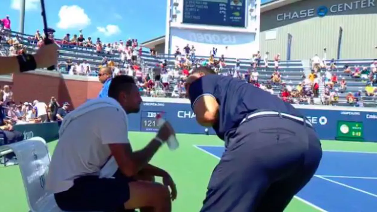 Moment ciudat la US Open: Arbitrul Mohamed Lahyani este acuzat că a făcut pe antrenorul pentru Nick Kyrgios (VIDEO)