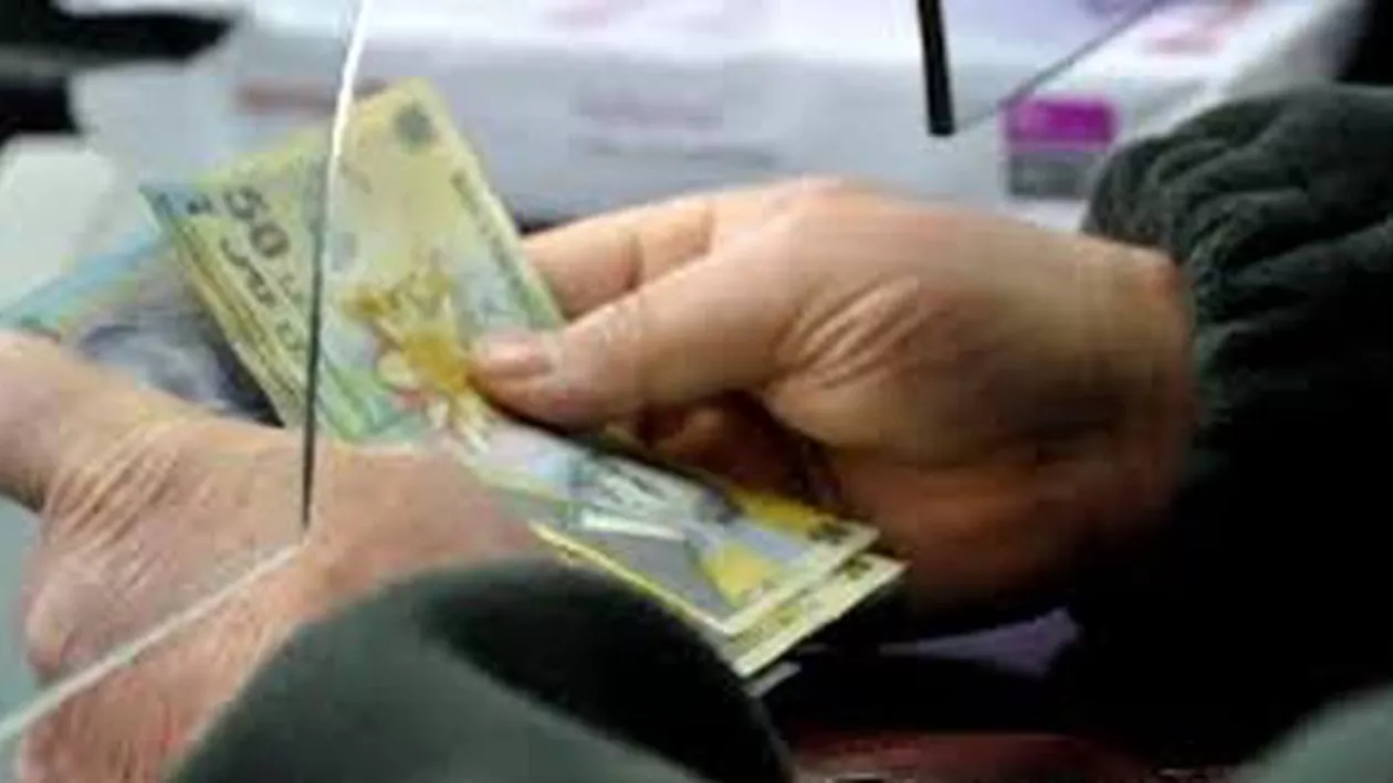 INFORMAȚII OFICIALE: Toate PENSIILE ROMÂNILOR scad începând din ACEASTA TOAMNĂ! Vezi aici până când se mai fac plățile...