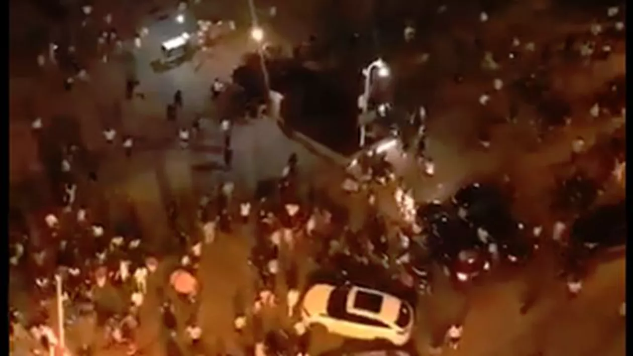 China: Cel puţin 9 morţi şi 43 de răniţi după ce o maşină a intrat în mulţime în oraşul Hunan (VIDEO)