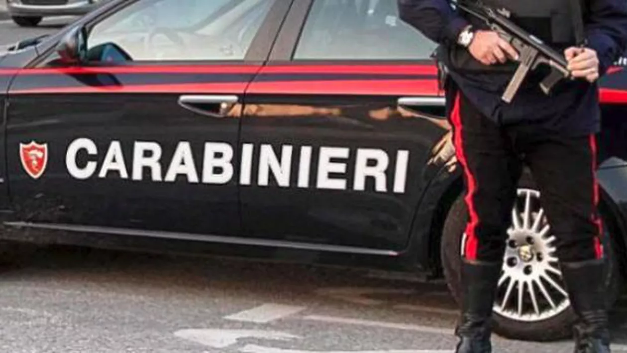 Italia: Trei românce au bătut un tunisian până l-au băgat în spital. Care este MOTIVUL..