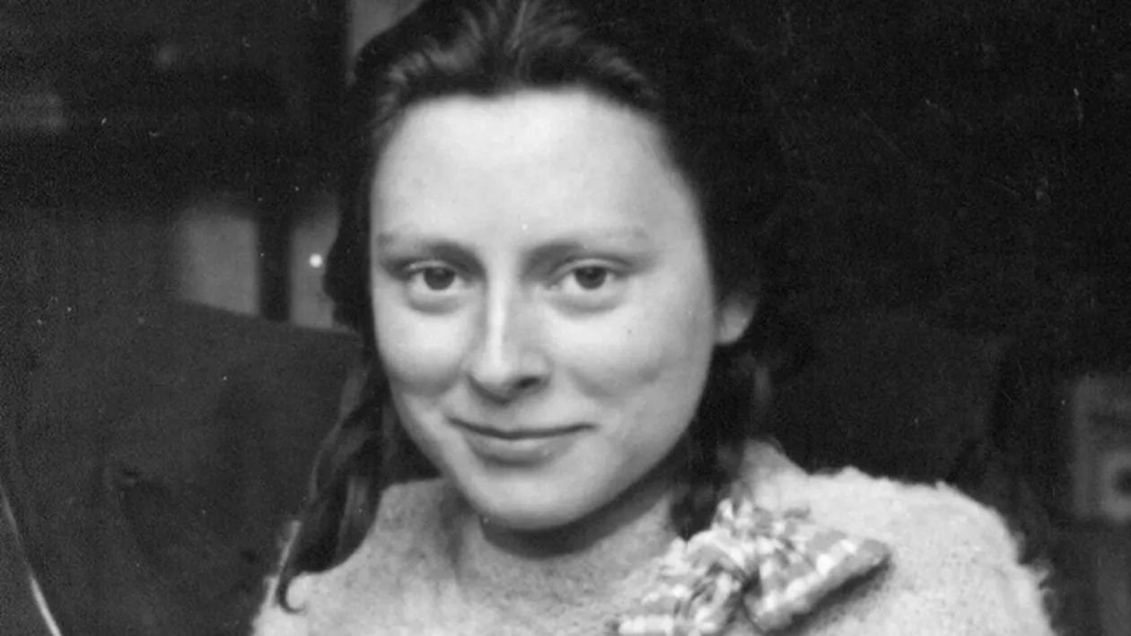 Tânăra care seducea naziști și apoi îi executa a murit la vârsta de 93 de ani