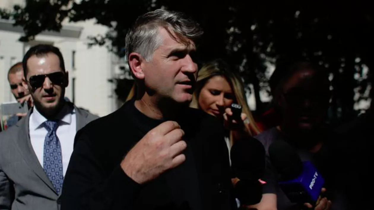 Noi probleme penale pentru Cristian Pomohaci: Fostul preot s-a prezentat la Parchetul General şi ar fi dispus să îşi recunoască vinovăţia (FOTO, VIDEO))