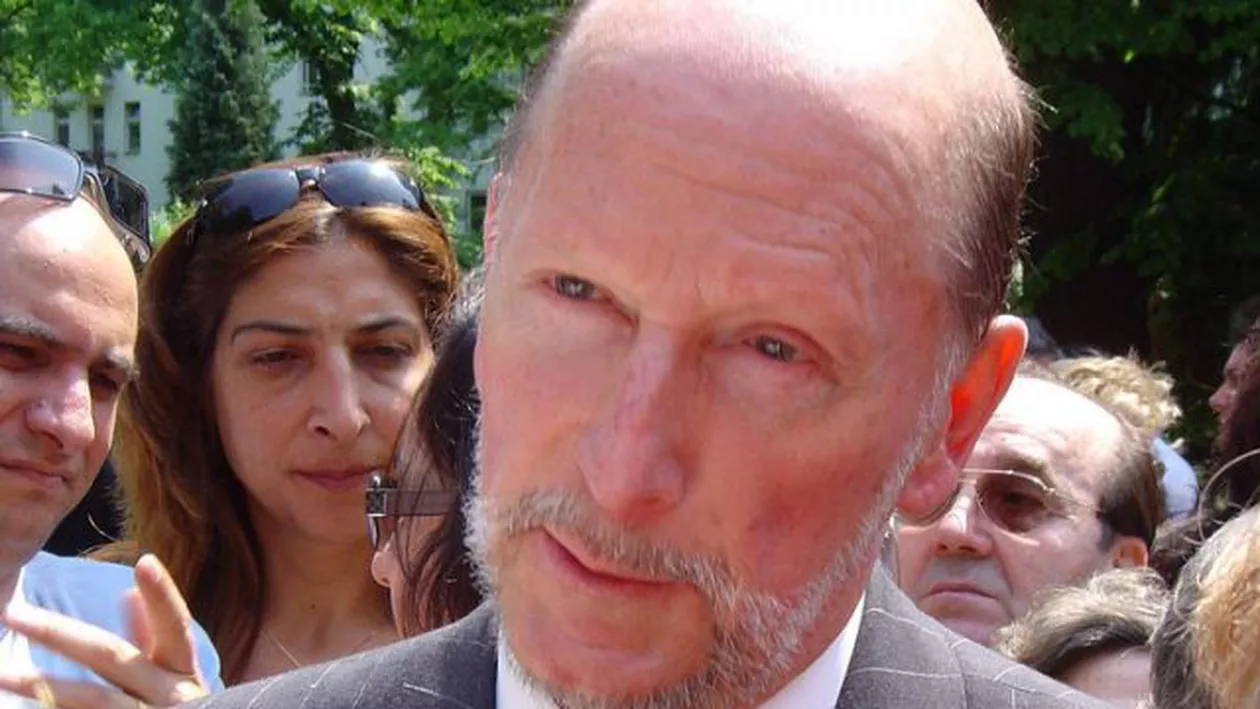 Ţarul Simeon al II-lea, ATAC DEVASTATOR la adresa Guvernului Bulgariei: Mă simt UMILIT! Sunt FORŢAT din nou la EXIL! (FOTO)
