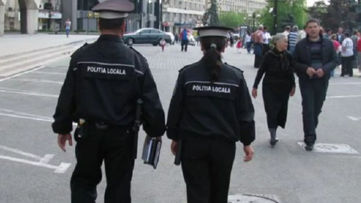 Suma FABULOASĂ pe care o câştigă un polițist local. Cu sporuri, se depăşeşte un profesor universitar...