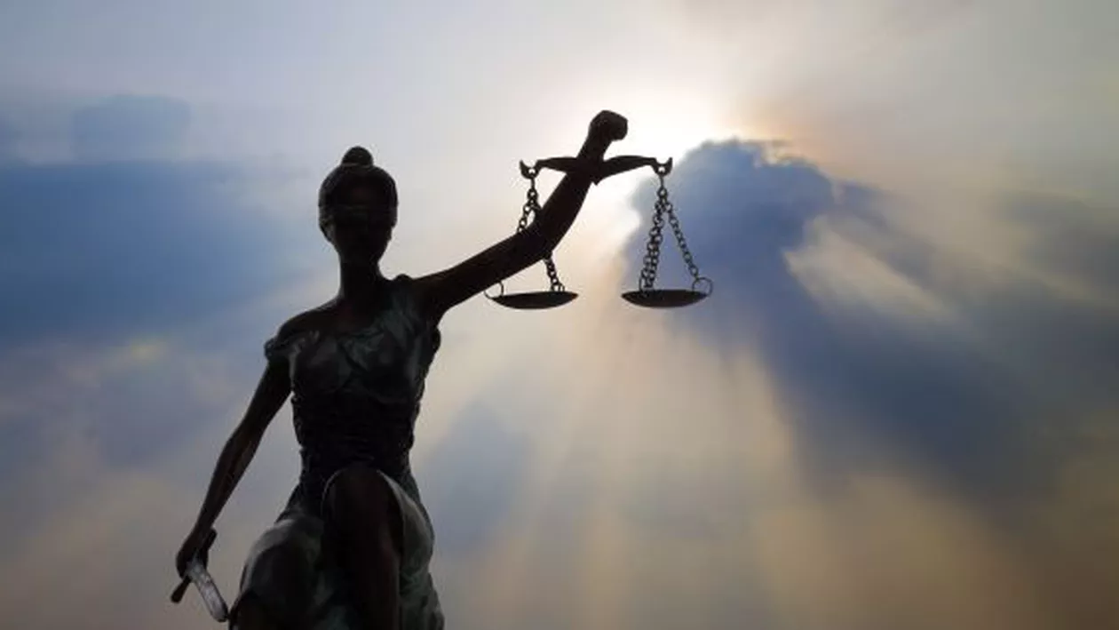 Pensionările în masă - metoda PSD - ALDE de BLOCARE a Justiției. Magistrații, tentați cu pensii uriașe să iasă din sistem. Cât câștigă judecătorii Curții Supreme și ce pensii pot avea (FOTO)