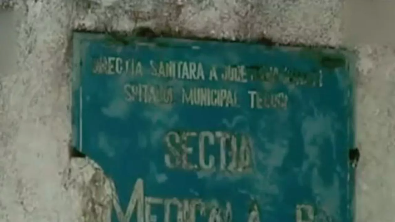 Condiții groaznice în spitalul din Tecuci: Gunoaie în curte, cuib de păsări în salon, aparatură învechită (VIDEO)