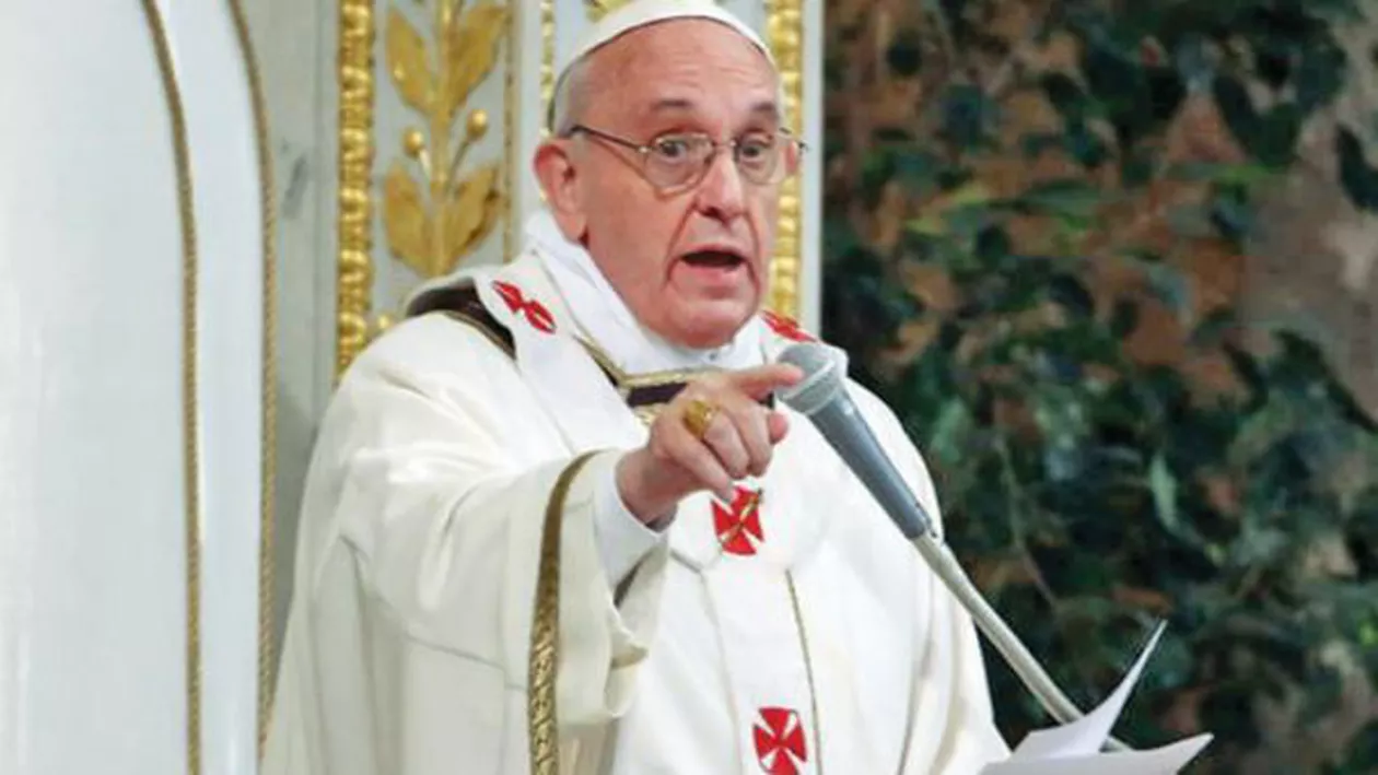 ŞOC la Vatican: Preot CATERISIT de Papa Francisc pentru ABUZURI SEXUALE