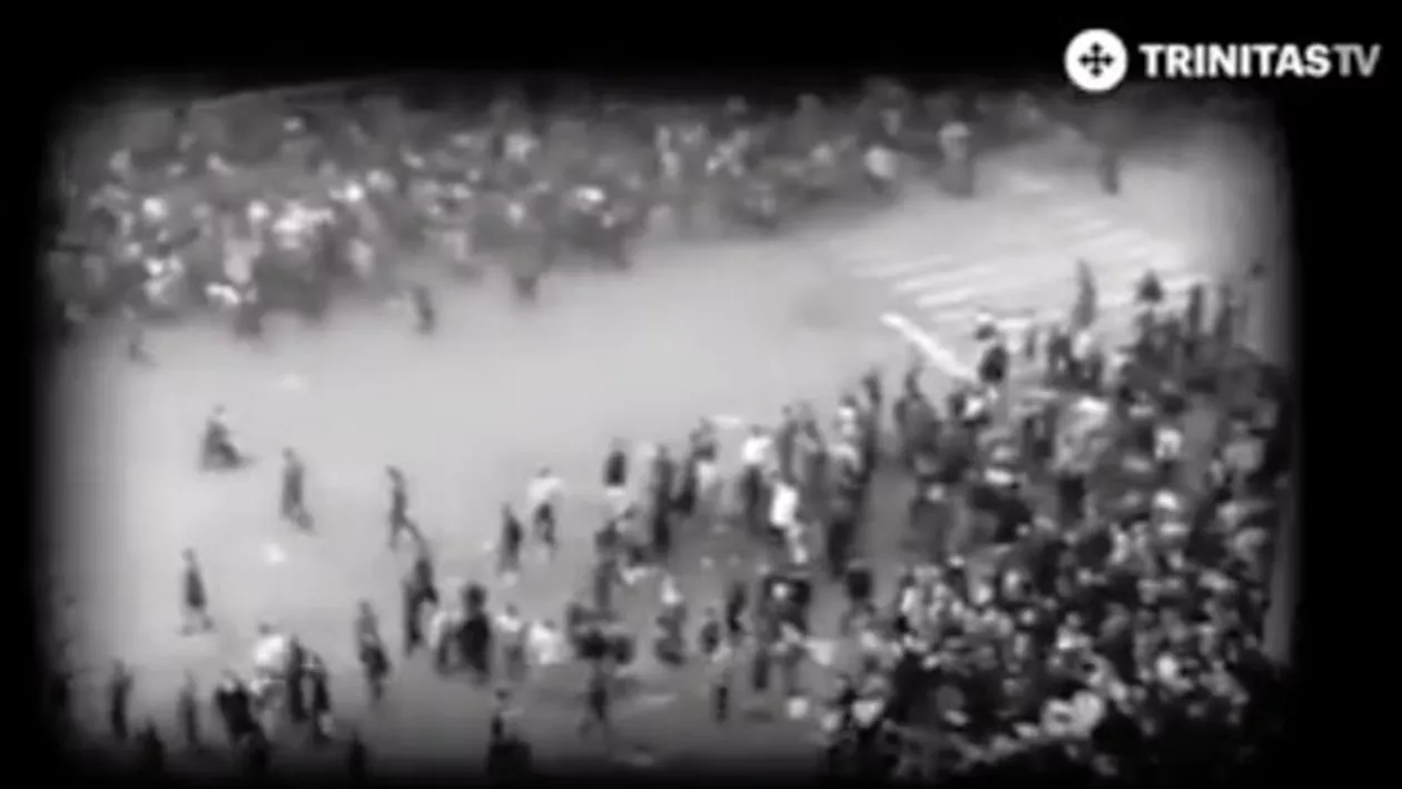 Spot pro-referendum, inspirat de Revoluția din 1989, publicat de postul TV al Patriarhiei: `Ei nu au rămas acasă pentru ca tu să poți vota astăzi` (VIDEO)