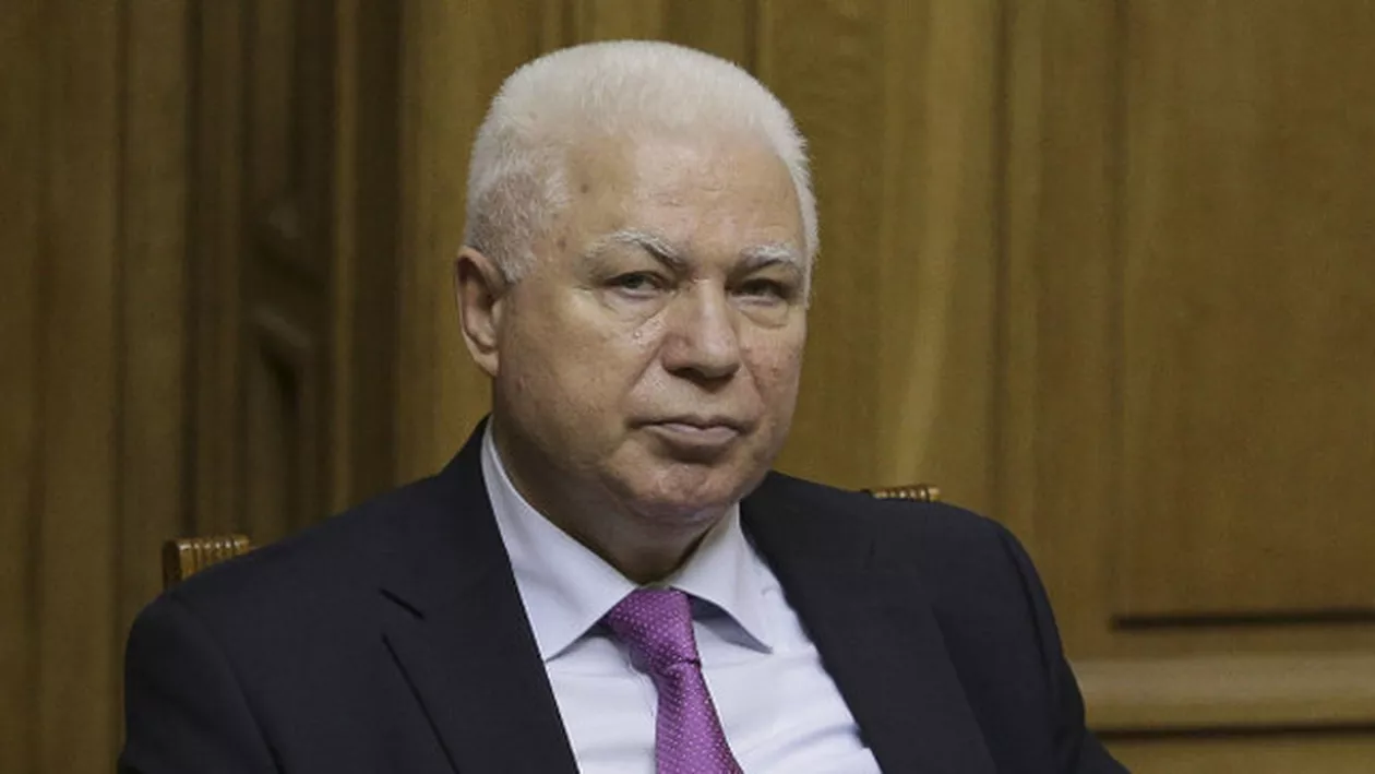 Judecătorul CCR Petre Lăzăroiu, în mijlocul unui nou scandal: A plagiat o carte de acum 85 de ani