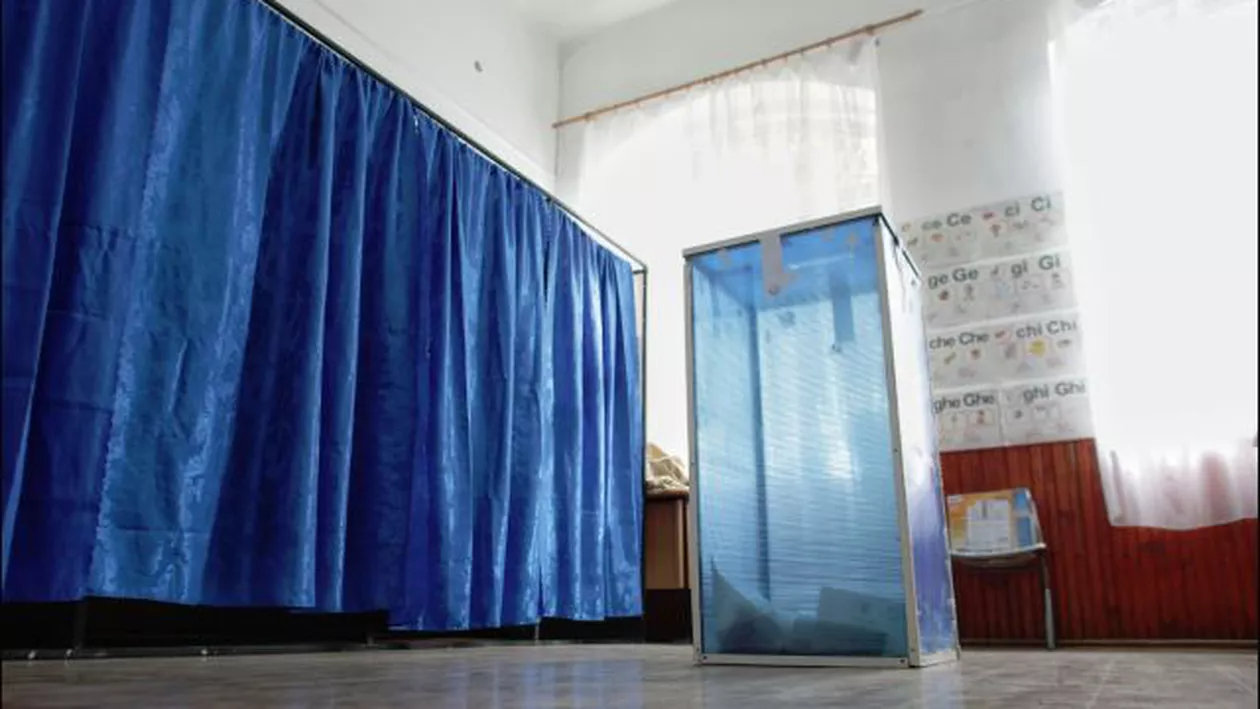 SONDAJ CURS: PSD rămâne partidul de pe primul loc în intenţiile de vot. Creşteri pentru ALDE, USR, PMP şi formaţiunea lui Ponta (FOTO)