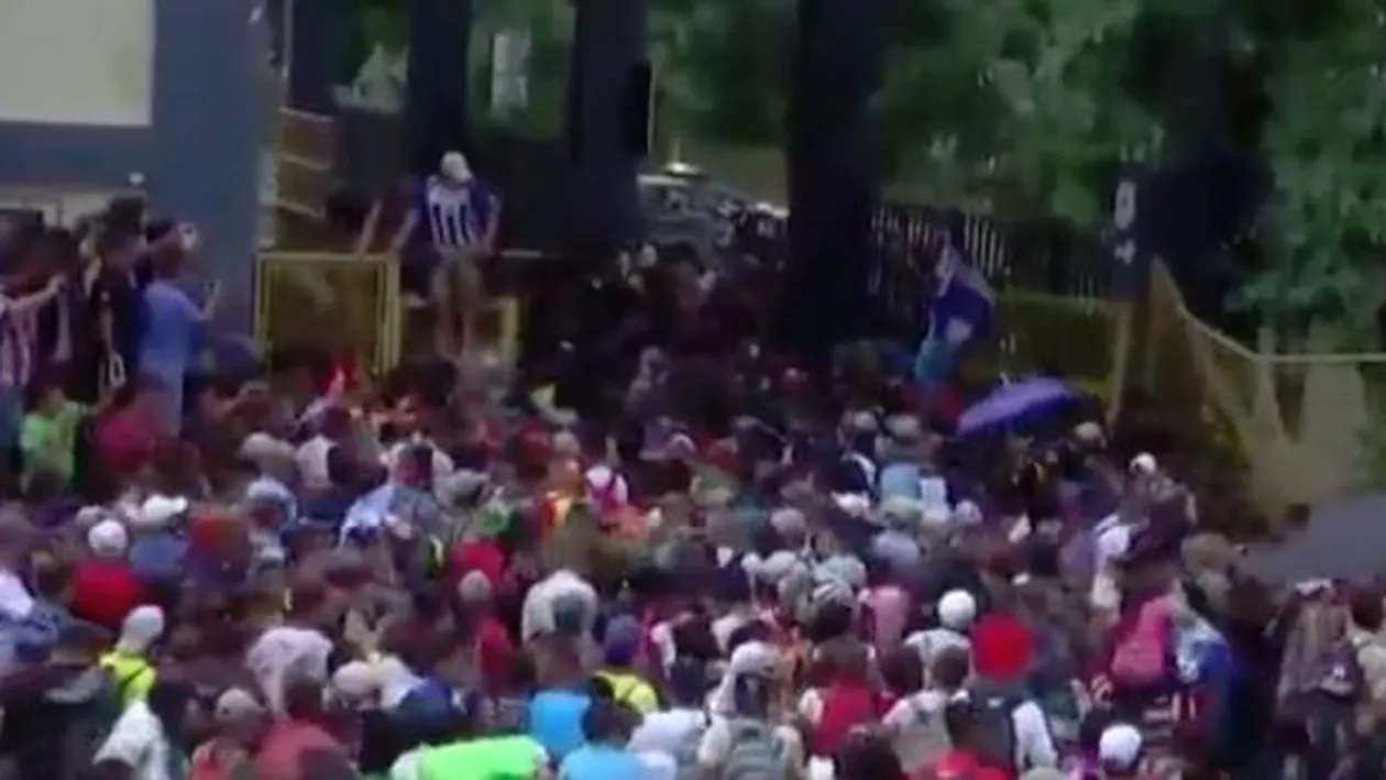 SUA, lovite de criza migranților. Mii de oameni se îndreaptă spre graniță (VIDEO)