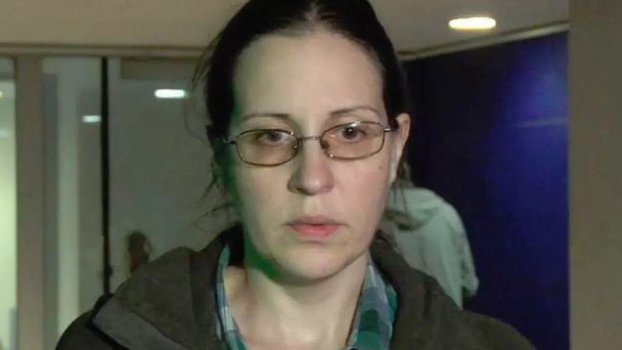 Mărturia dureroasă a mamei copilului mort la clinica Sanador: Mesajul lor e 'noi avem bani, vă amenințăm pe toți'. Colegiul Medicilor este o groapă unde se îngroapă cazuri disperate (VIDEO)