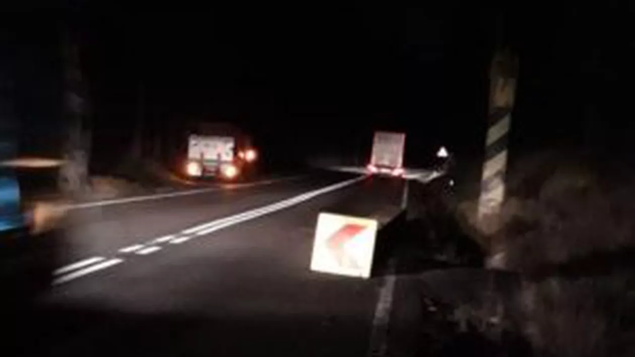 Grinda limitatoare de înălțime de pe DN1 a fost iar dărâmată. Ce se întâmplă cu traficul în aceste momente