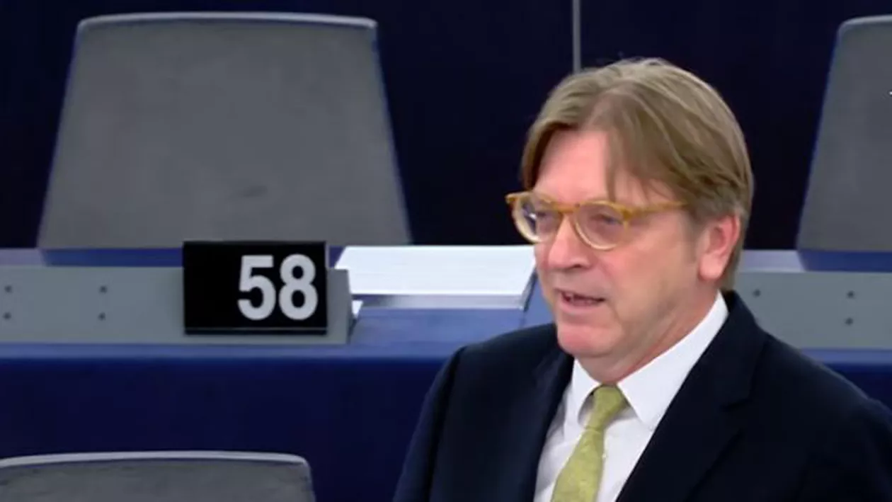 Povești neștiute: Radio Contact, înființat de Tăriceanu în 1990, a reprezentat, de fapt, o donație primită de la actualul europarlamentar Guy Verhofstadt (VIDEO)