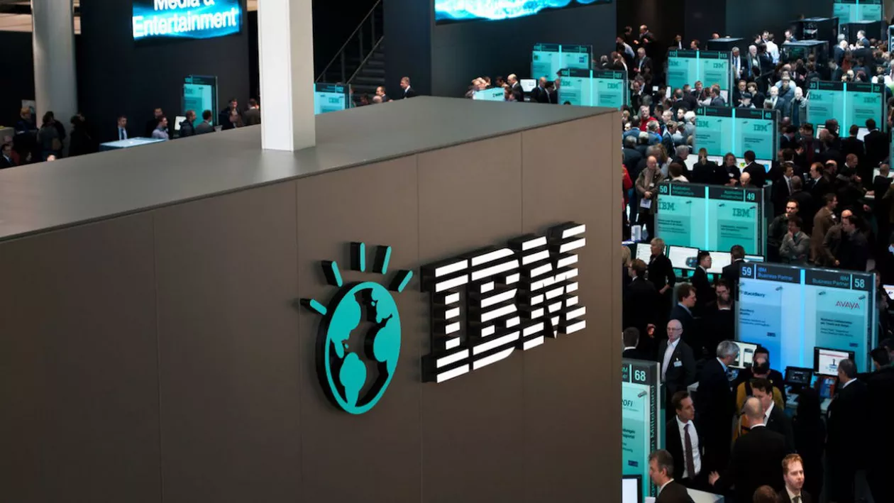 Tranzacție ISTORICĂ pentru IBM. Gigantul american cumpără Red Hat