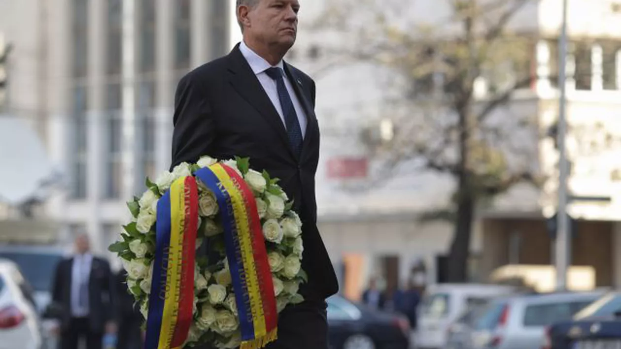 Klaus Iohannis, DISCUȚIE cu un protestatar. Ce i-a cerut președintelui, la 3 ani de la Colectiv (VIDEO)