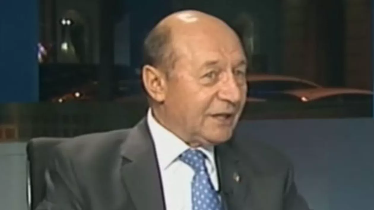 Băsescu: Guvernul bate câmpii cu parteneriatele public-private, care sunt cel mai legal mijloc de a jefui un stat (VIDEO)