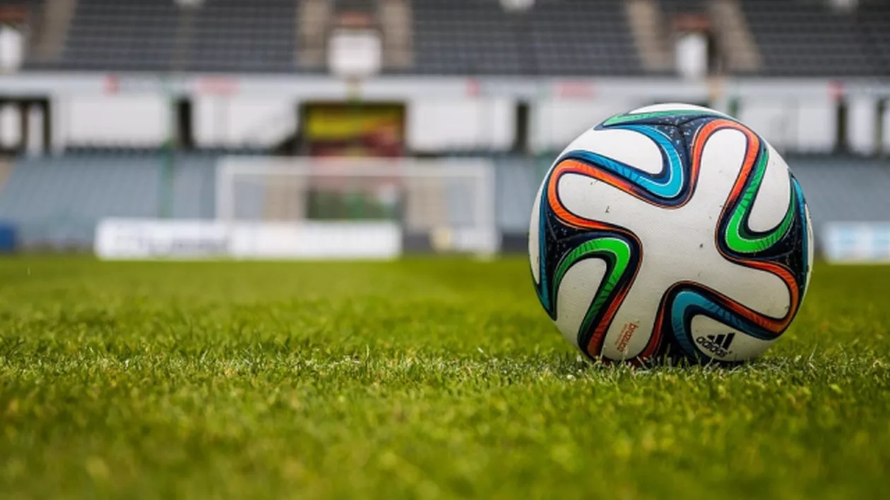 BOMBA ANULUI în fotbalul românesc! Cel mai mare antrenor REVINE în Liga I! Ce SALARIU URIAŞ va avea şi pe cine va antrena