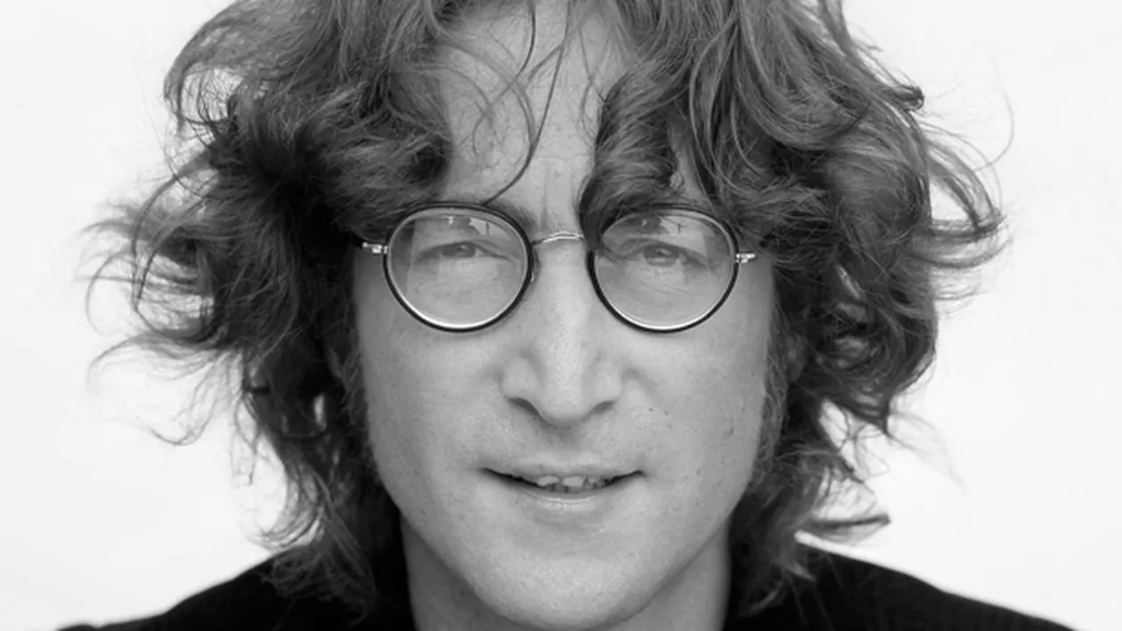 La 38 de ani de la asasinarea lui John Lennon, ucigaşul artistului e plin de remuşcări: Ajunsesem prea departe! (FOTO)