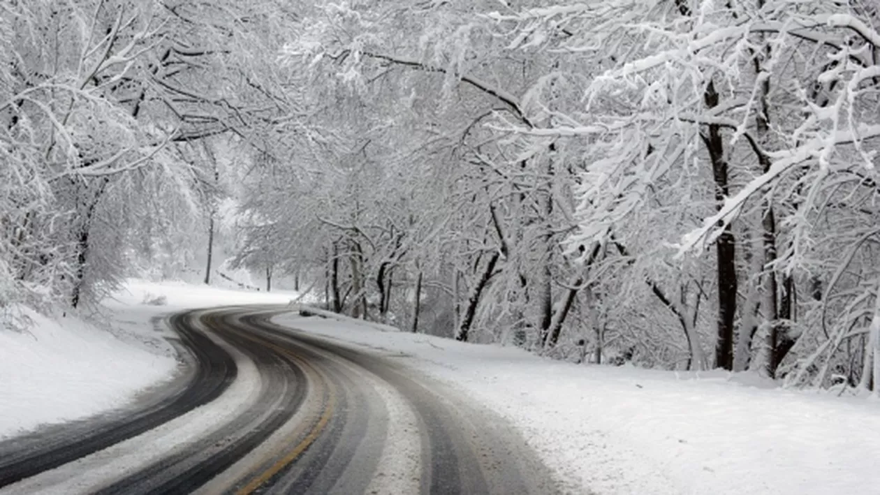 ALERTĂ METEO: Zăpadă, zăpadă și iar zăpadă! Schimbare RADICALĂ a vremii în România!