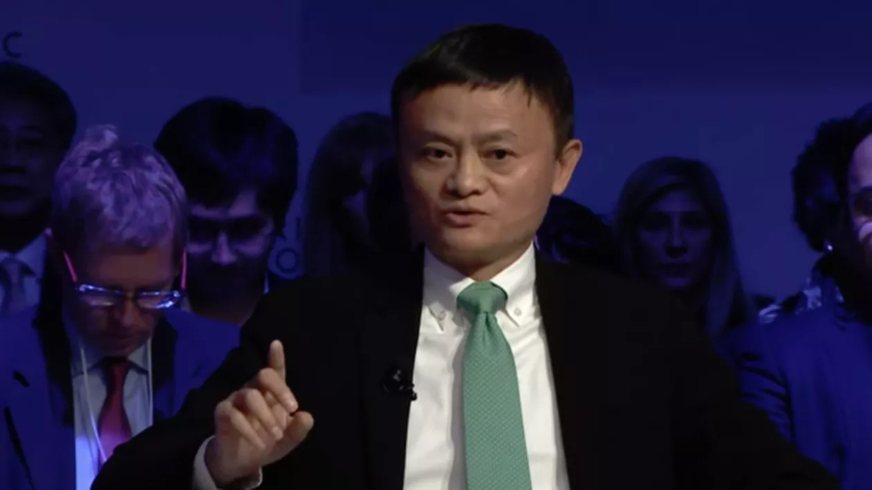 Şi capitalist, şi miliardar, şi comunist! Jack Ma, cel mai bogat om din China, a devenit membru de partid (VIDEO)