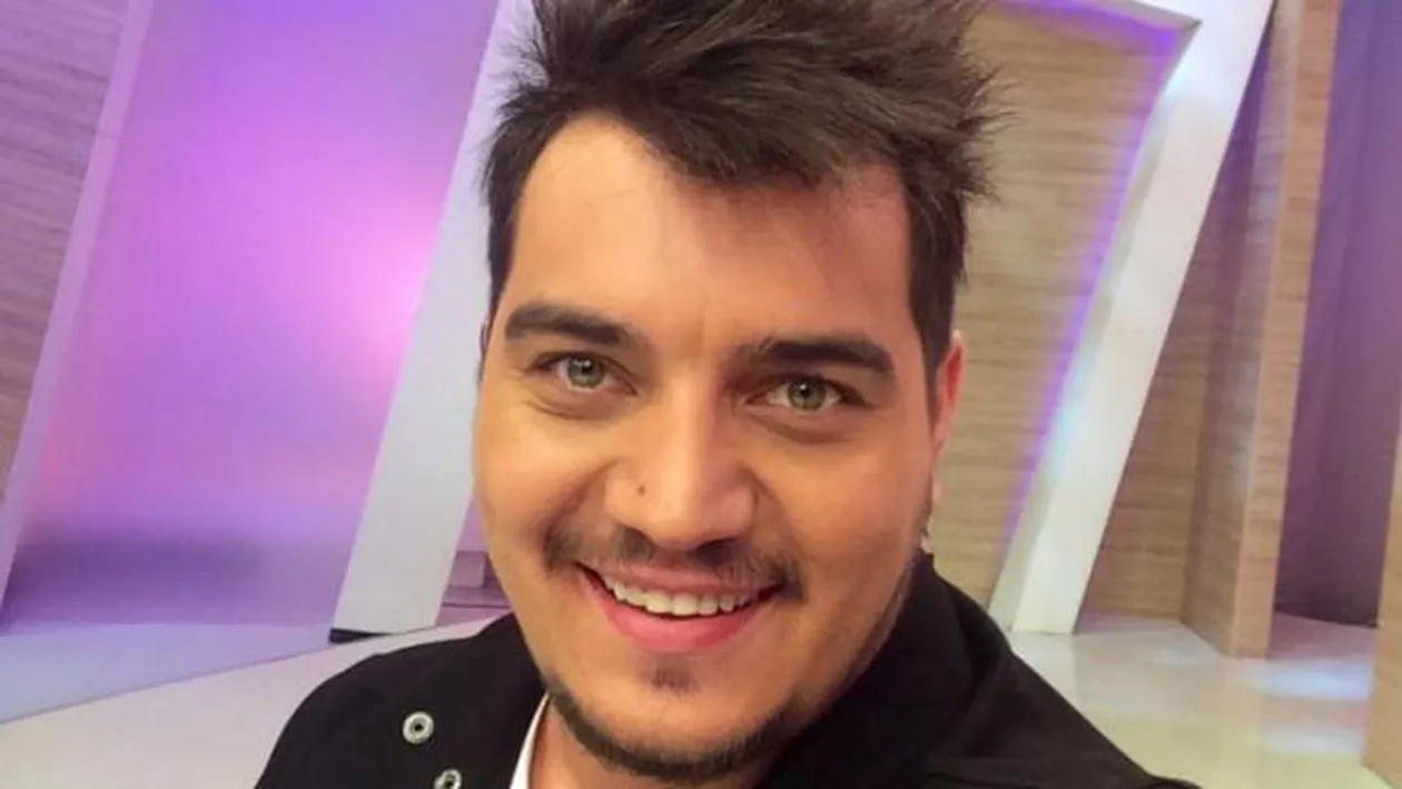 Gestul EMOȚIONANT făcut de Bursucu de ziua soției sale: Am doi ochi care... (FOTO)