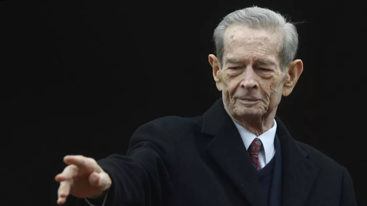 Se împlinește un an de la moartea Regelui Mihai: Familia regală se reunește la ceremonia religioasă de la Curtea de Argeș (VIDEO)