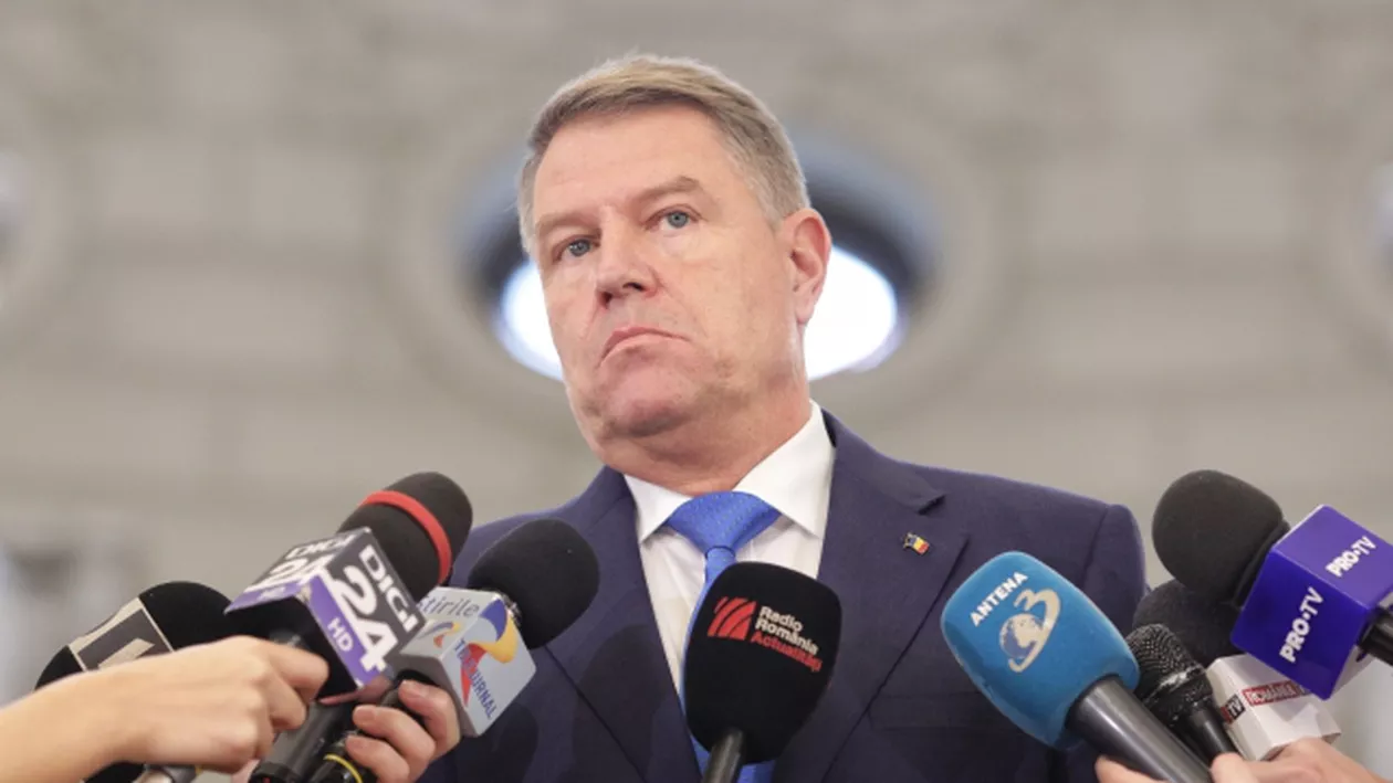 Klaus Iohannis, atacuri în rafală la adresa la adresa lui Dăncilă: Doamna premier CONFUNDĂ Guvernul cu partidul. Această manieră o cunoaştem de la regimul care s-a încheiat în '89 (VIDEO)