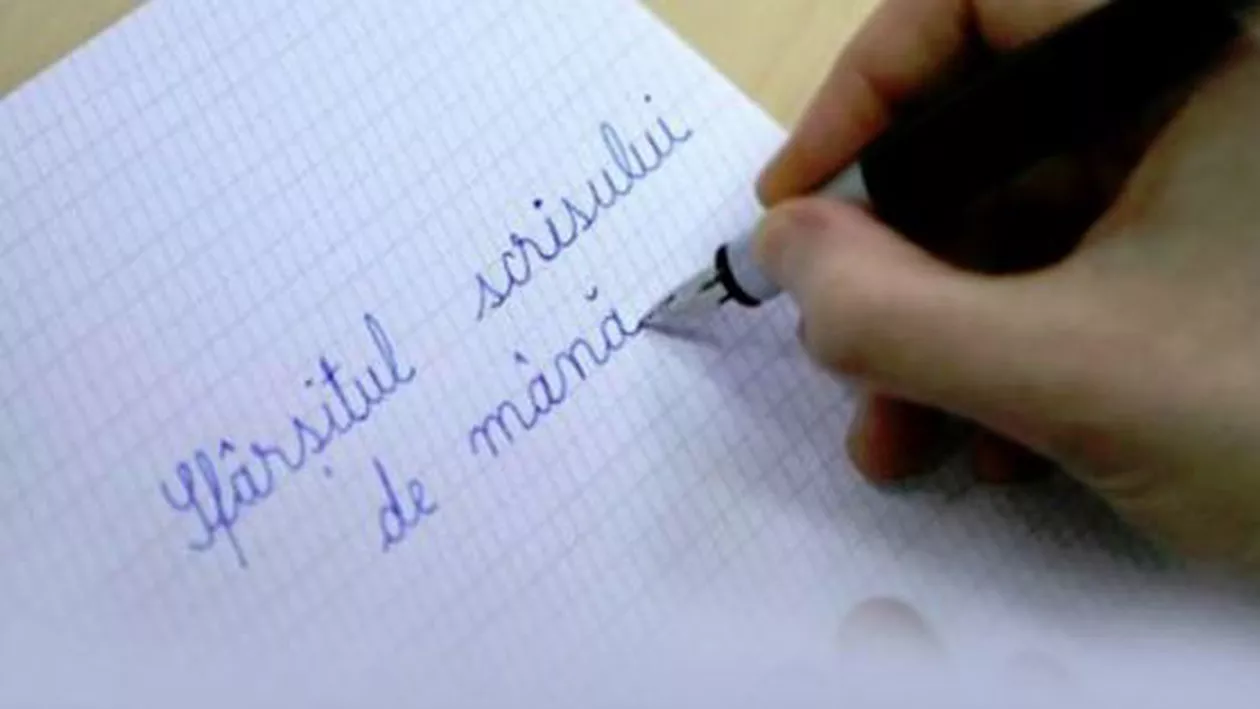 ”Scrisul de mână va dispărea!” Majoritatea românilor scriu de mână doar când completează acte