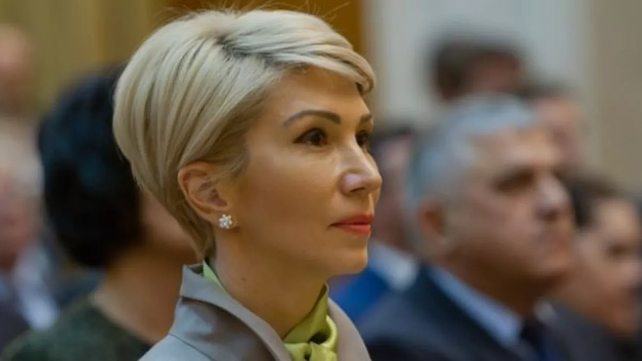 De ce a a fost depusă MOȚIUNEA DE CENZURĂ vineri, deși fusese anunțată cu două zile în urmă? Raluca Turcan explică strategia Opoziției