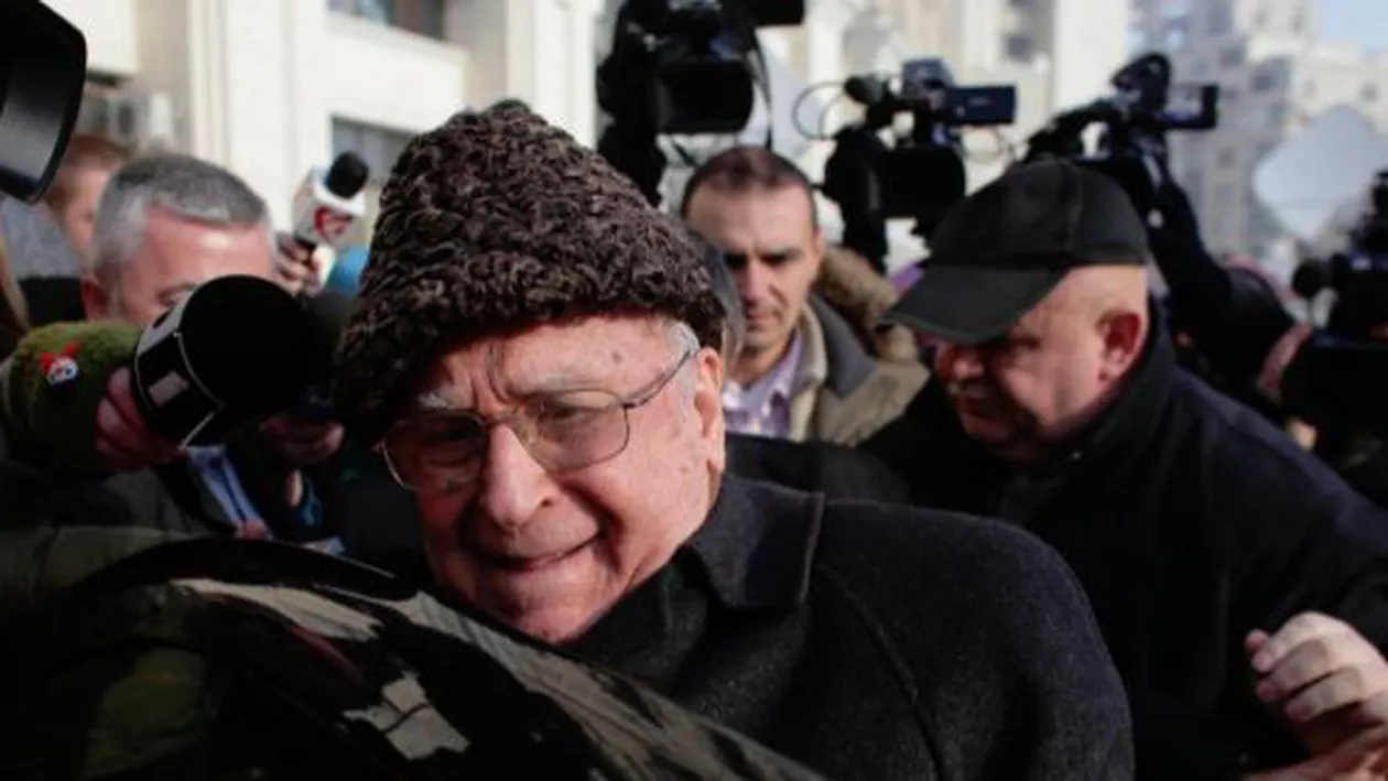 Ion Iliescu și Gelu Voican Voiculescu, puși sub acuzare pentru crime contra umanității în dosarul Revoluției