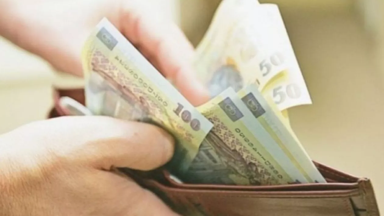 Salariul minim CREŞTE de la 1 ianuarie: Vezi care sunt noile sume!