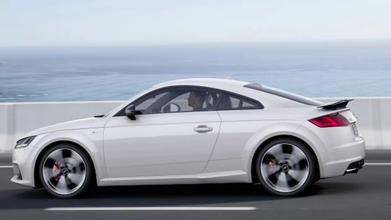 INCREDIBIL! Un bărbat din Bârlad oferă un Audi TT celui care îi aduce înapoi câinele (FOTO)