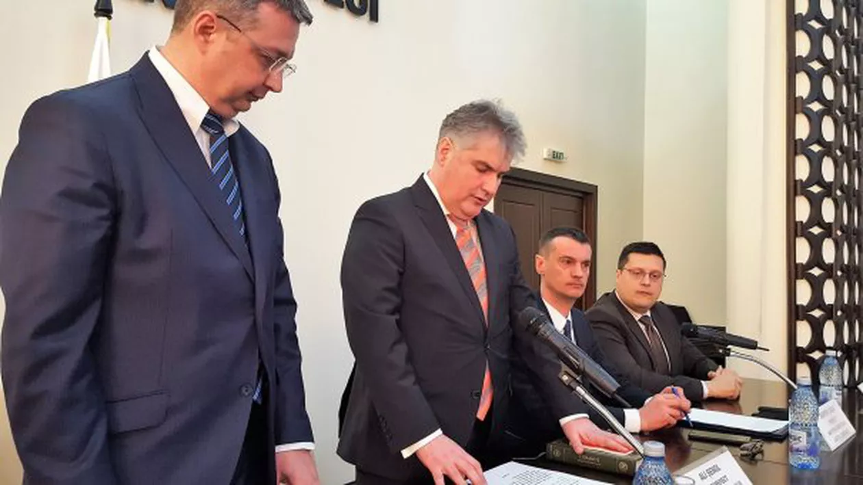 A jurat cu mâna pe CORAN să respecte Constituția României: 'Așa să-mi ajute Allah!' - Cine ste cetățeanul turc care preia frâiele județului Constanța