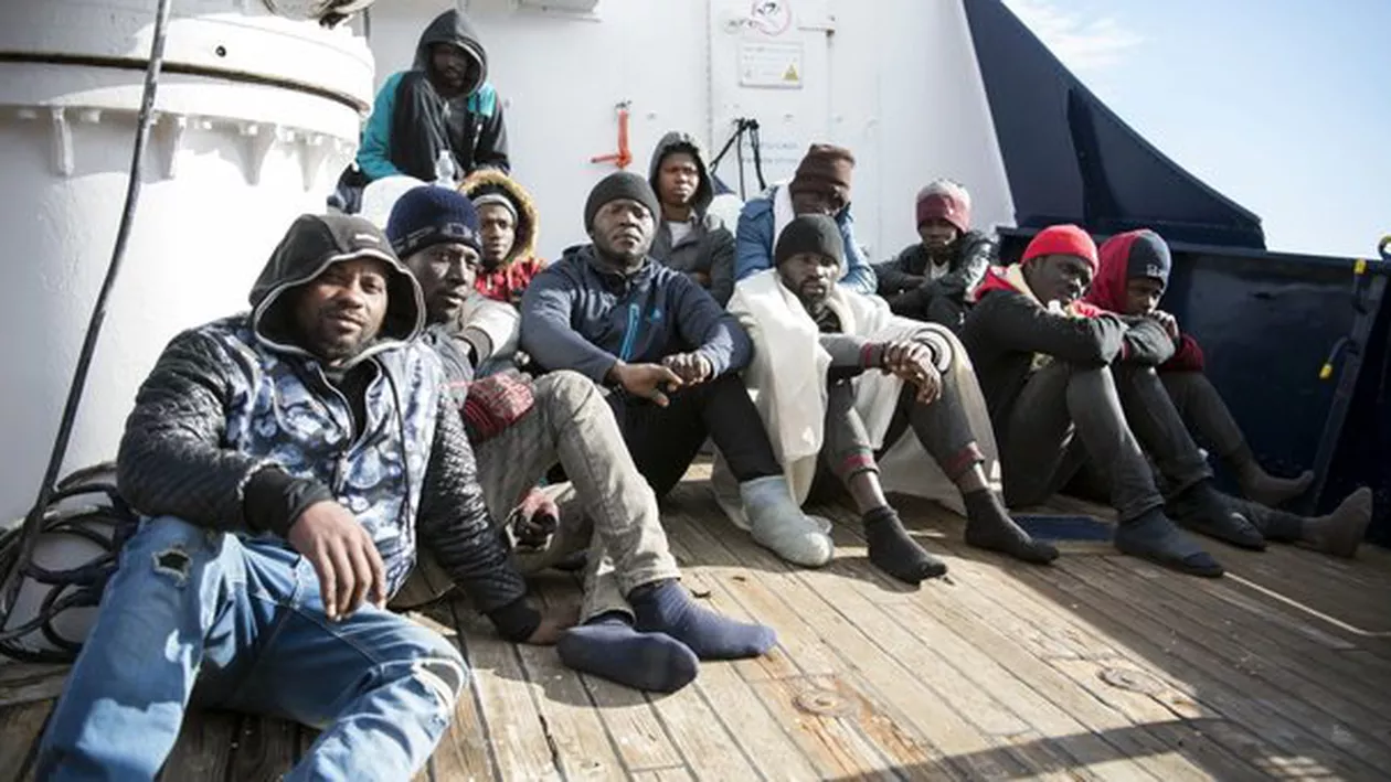 E OFICIAL! România primește MIGRANȚI din Marea Mediterană! Numărul de refugiați care vor ajunge în țara noastră (VIDEO)