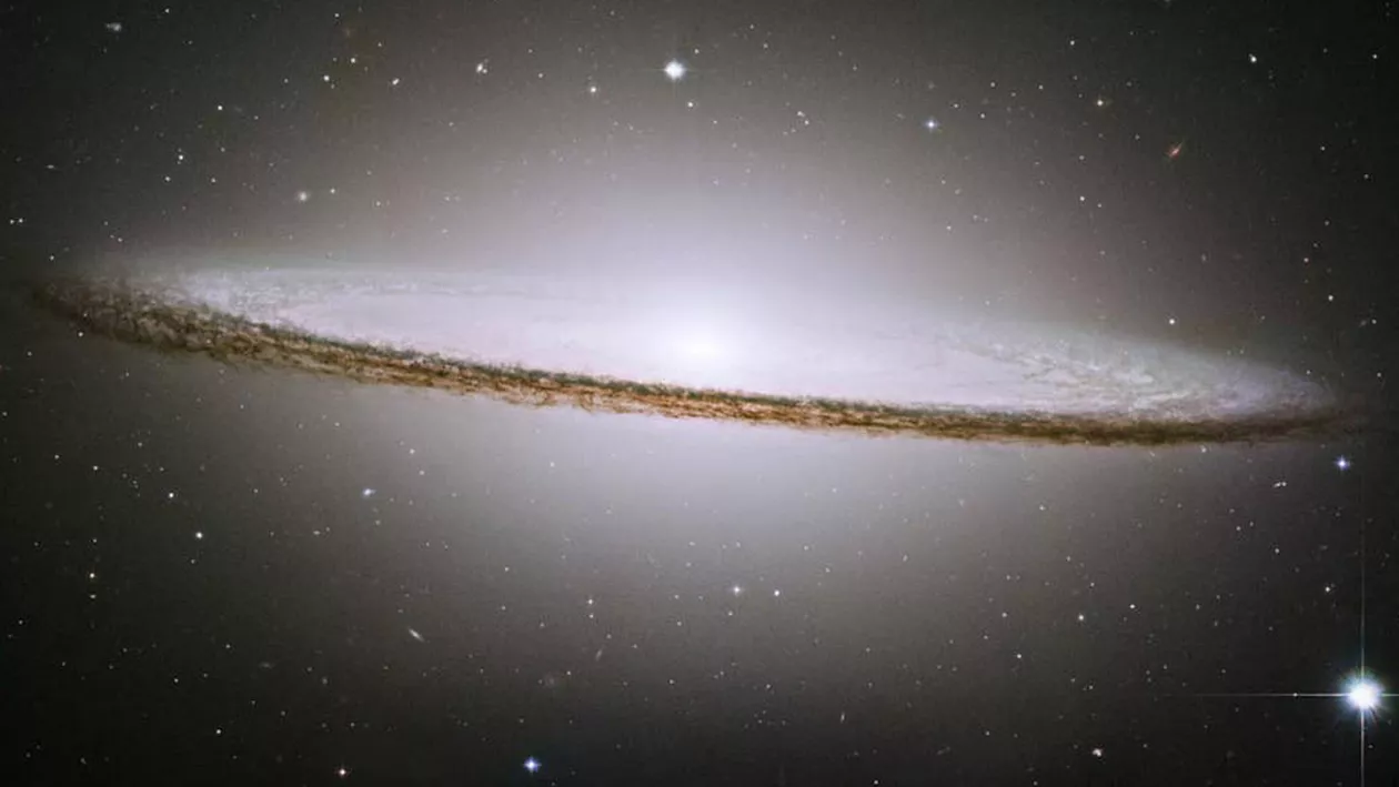 Au fost detectate semnale radio MISTERIOASE din spațiul cosmic. Teorie: provin de la o navă extraterestră