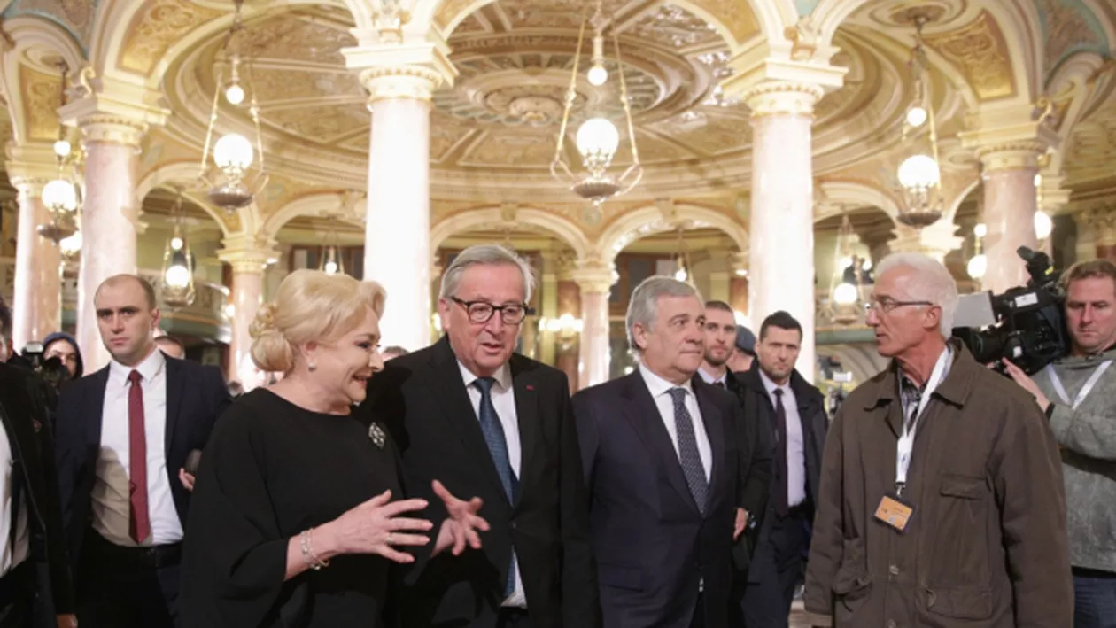 GAFĂ la Ateneu, într-un moment istoric pentru România: Organizatorii nu au tradus în timp real discursurile pentru invitaţii străini