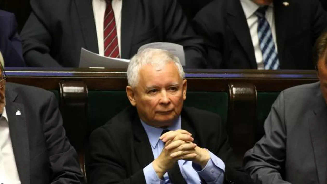 Liderul de facto al Poloniei și-a anulat un eveniment de campanie din cauza problemelor de sănătate!