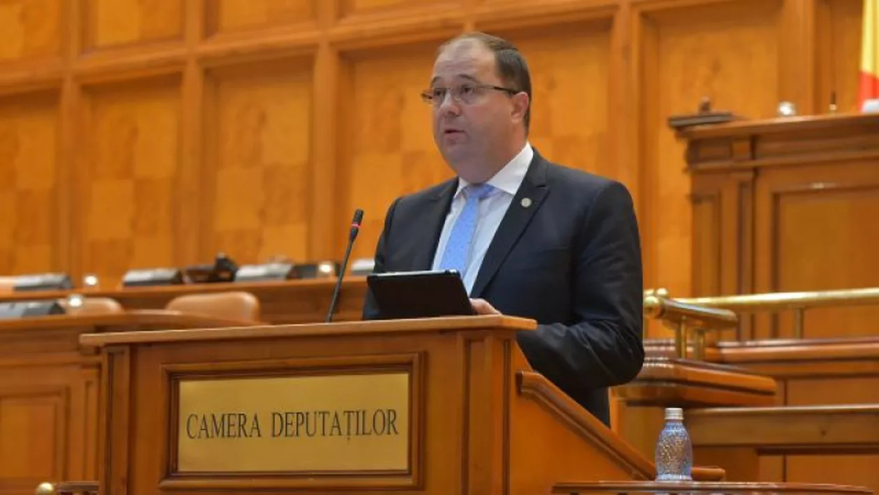 Marius Paşcan (PMP): Această nouă OUG este de fapt un act normativ pentru o amnistie și grațiere mascate. Pentru a scăpa de pușcărie, Liviu Dragnea dă foc României