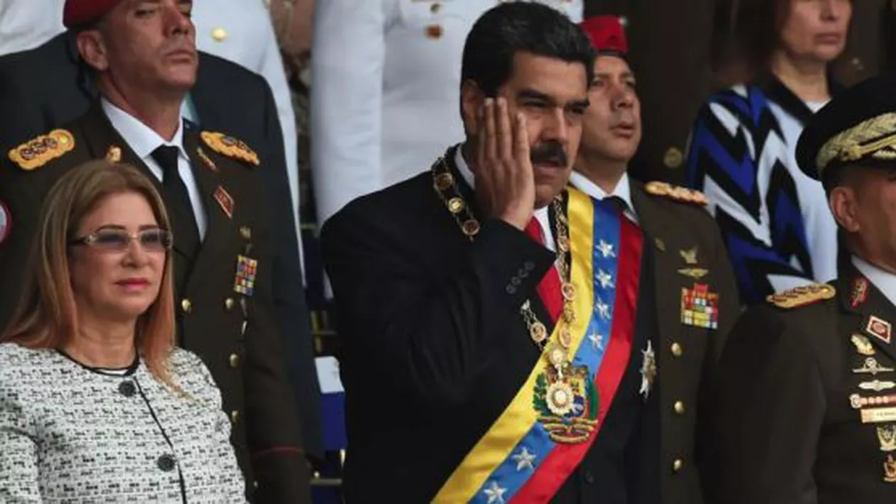 Regimul dictatorului venezuelean Nicolas Maduro, în mare pericol: Armata dă semne că nu îl mai susţine, protestele au ajuns şi în cartierele muncitoreşti