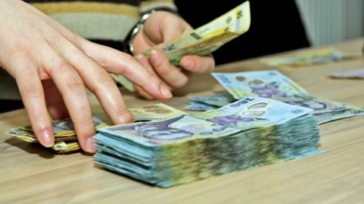 Cum vrea Guvernul să aducă bani la buget: Băncile şi marile magazine vor fi amendate în funcţie de cifra de afaceri şi nu cu sume fixe