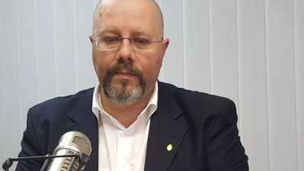 Viceprimarul Capitalei, Aurelian Bădulescu, lăsat fără sprijin politic de PSD: Mi-au reproșat că l-am făcut ”trompetă” pe Codrin Ștefănescu. Nu am fost primit în interiorul ședinței, ca să pot să mă apăr. Ce spune despre episodul 10 august (VIDEO) 