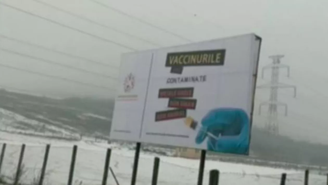 Panouri antivaccinare, amplasate chiar în ziua în care a fost declarată epidemia de gripă. ''E o iresponsabilitate totală!'' (VIDEO)